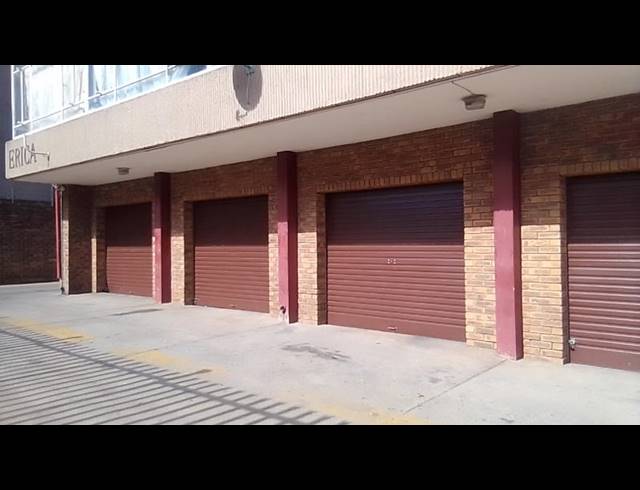 4 BEDROOM APARTMENT FOR SALE IN SUNNYSIDE